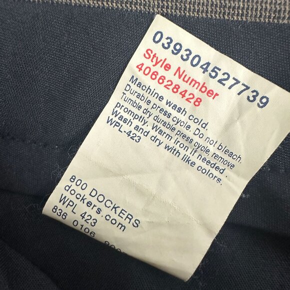 Dockers Mens Relaxed Fit Pleated Khaki Pants Size W40 L32 Wool Blend Brown - Picture 4 of 6